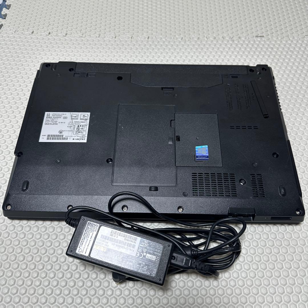 富士通A749/I5八世代/8G/256G SSD/15.6HD