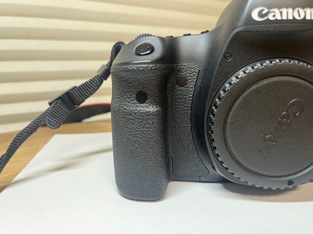 キヤノン　ＥＯＳ　６D 本体