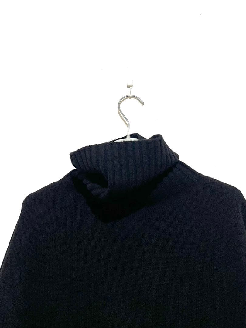 ドゥーズィエムクラス　2023AW Cropped タートルネックプルオーバー