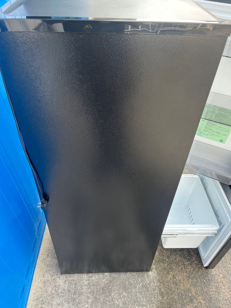 TOSHIBA 2023年製　2ドア冷蔵庫　R11