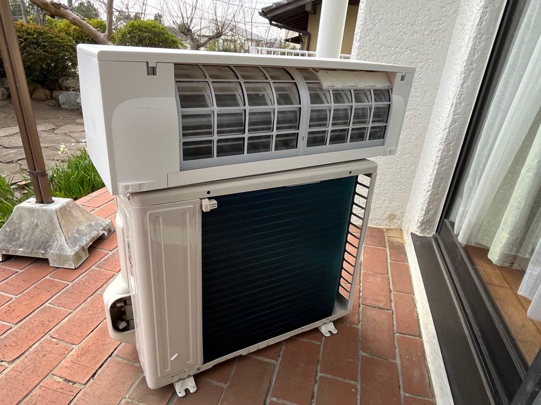 パナソニックCS-225DEXE5 2025年日本製自動掃除エアコン　実質未使用