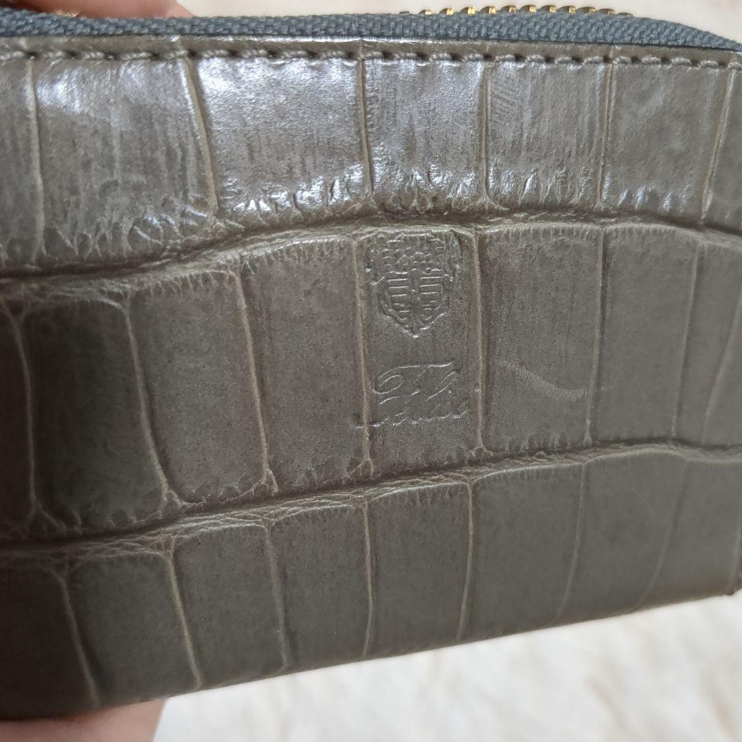 【美品】Felisiケース1074ミニ財布レザークロコダイル型押し小銭入れ