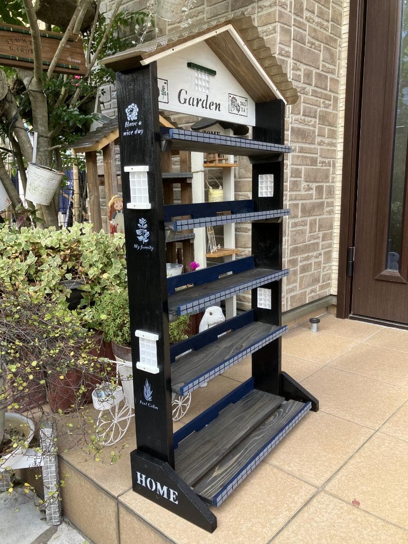 No 6　 くまおん三角お屋根の簡単移動 多肉植物棚　garden