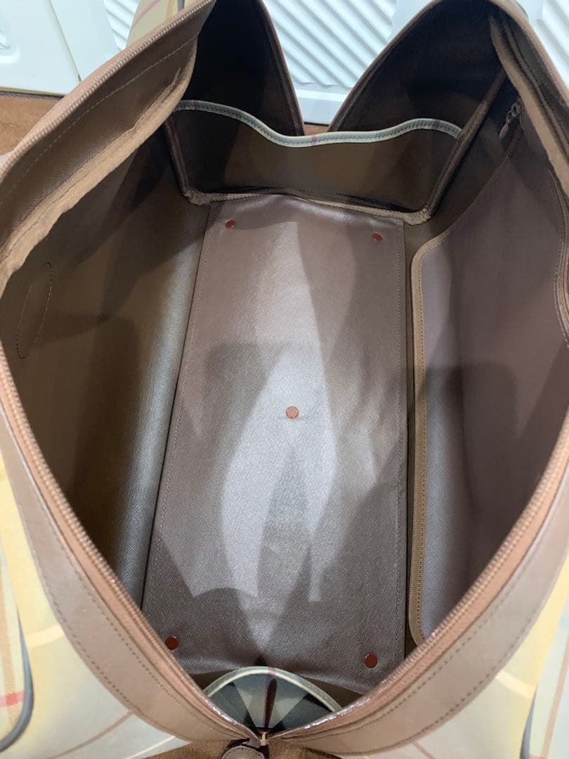 美品 バーバリー ボストンバッグ タマムシ チェック レザー 旅行かばん 大容量