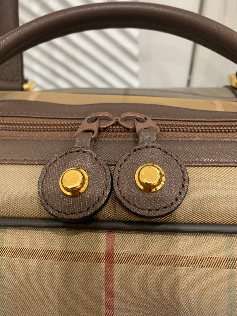 美品 バーバリー ボストンバッグ タマムシ チェック レザー 旅行かばん 大容量