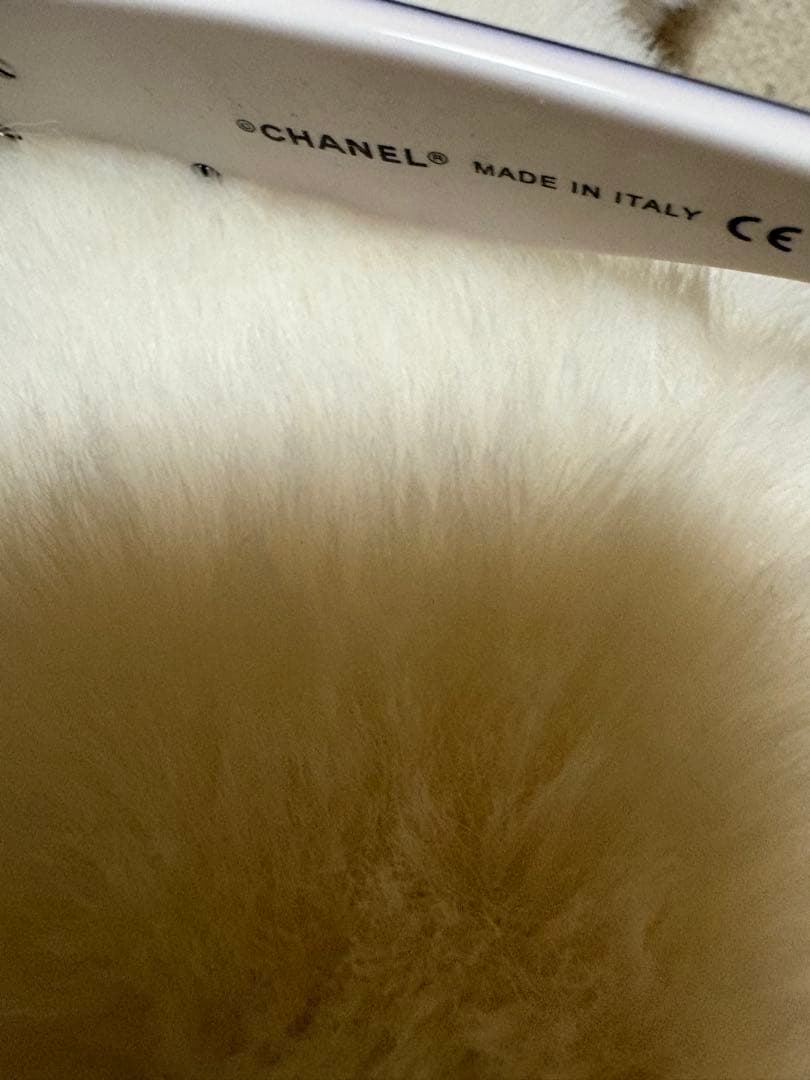 CHANEL カメリアサングラス　ネイビー