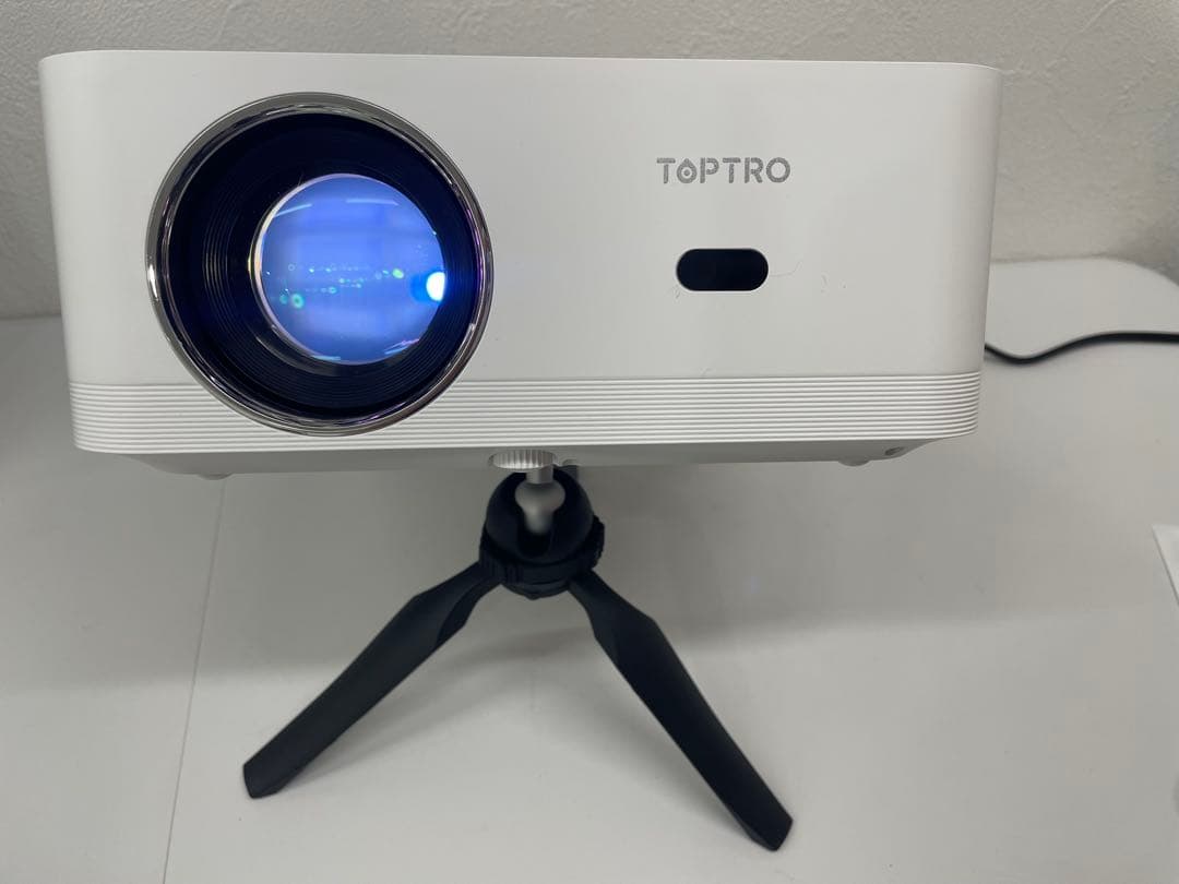 papaiyaono【極美品】TOPTRO マルチメディア プロジェクター