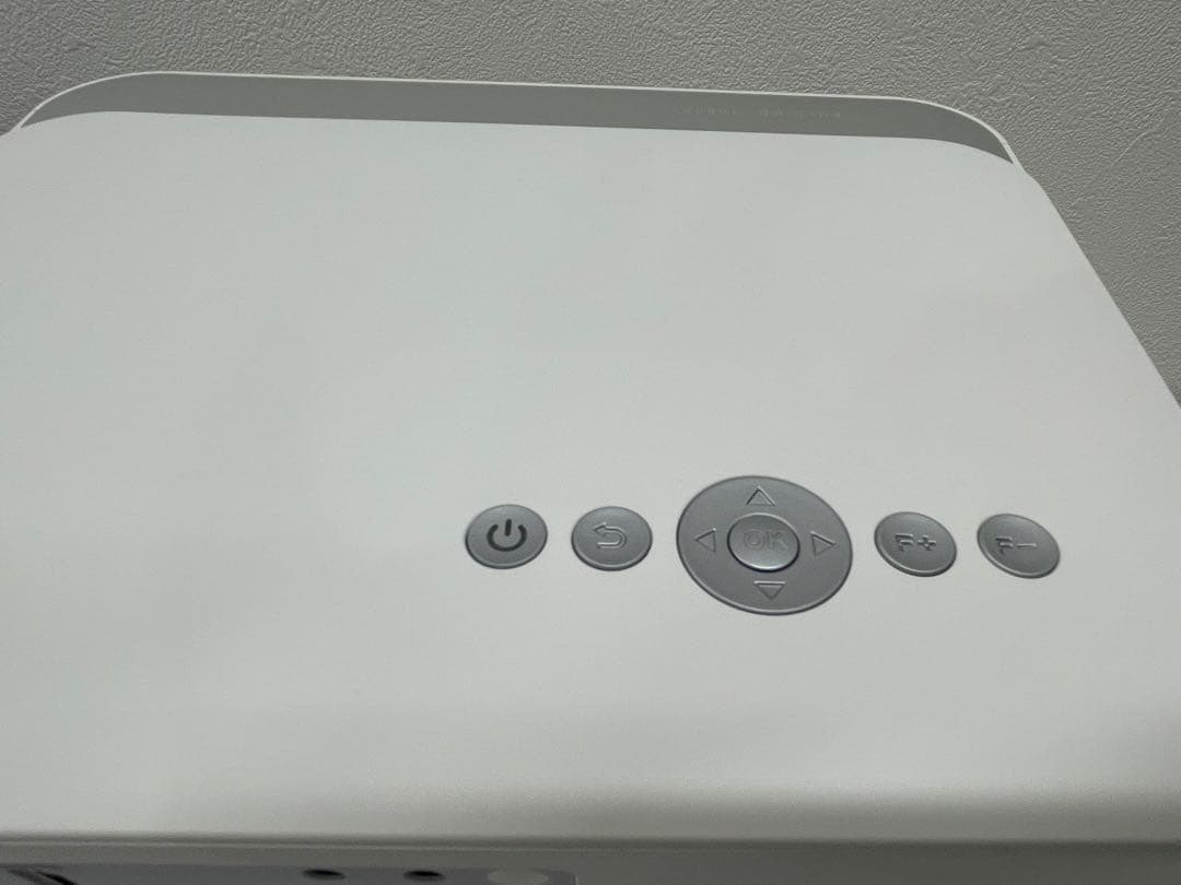 papaiyaono【極美品】TOPTRO マルチメディア プロジェクター