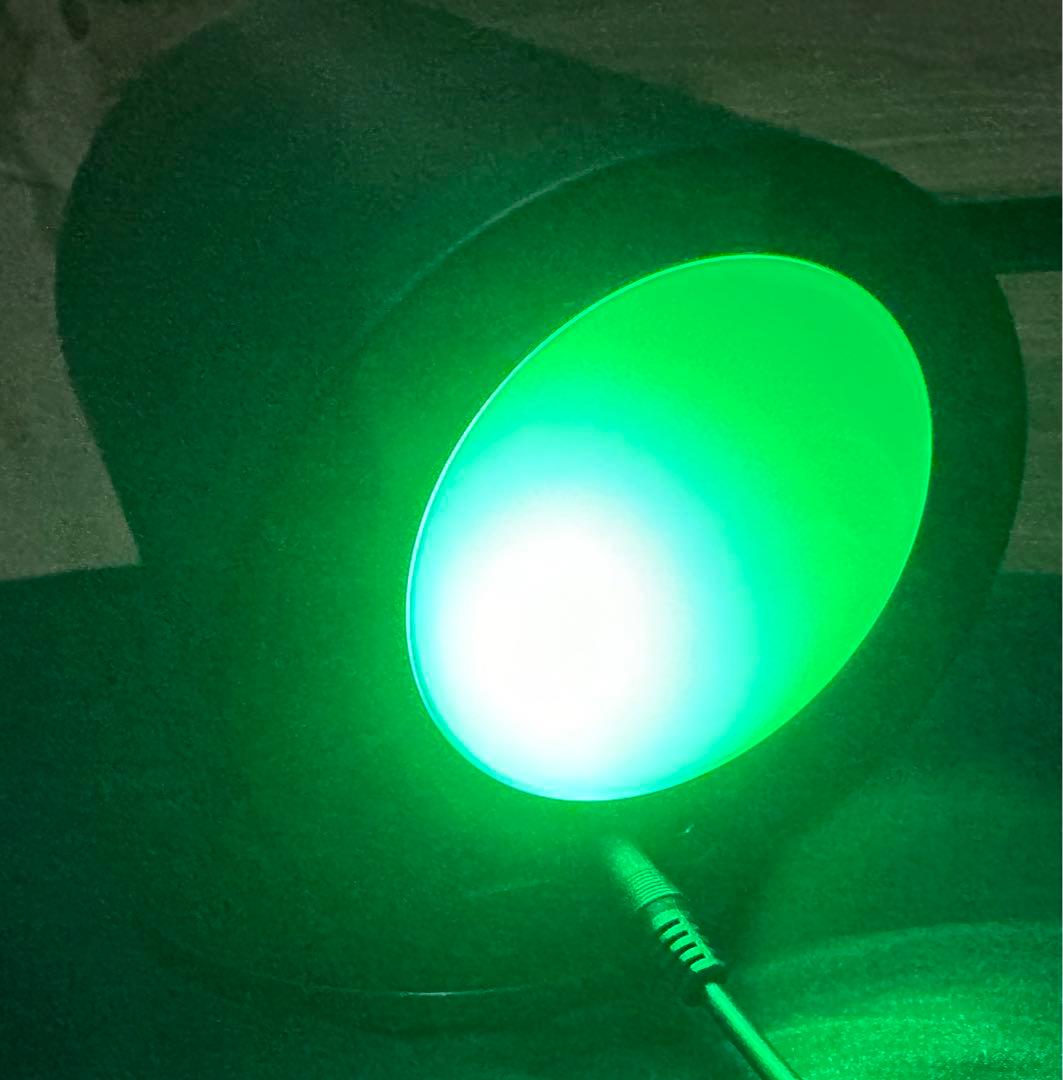 Razer Nommo V2 Pro ゲーミングスピーカー