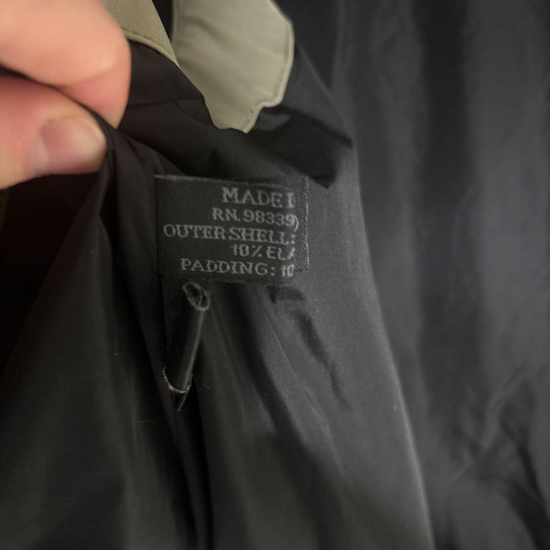 PRADA グレー ベスト