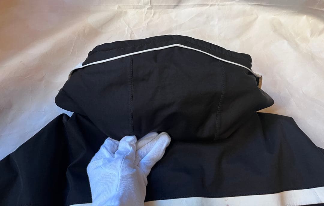 希少✨スタイリッシュなモンクレール　ショートダウンジャケット　スキーウェア