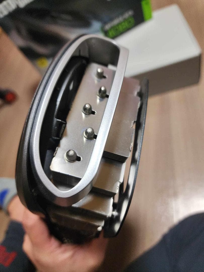 ZOTAC GAMING GeForce RTX 4080 本体