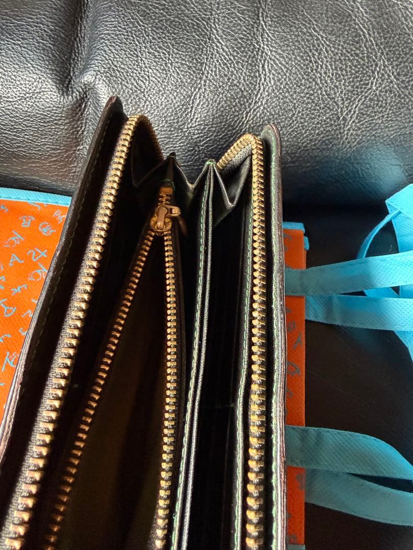 KC'S 長財布　ラウンドジッピーウォレット　エレファント美品