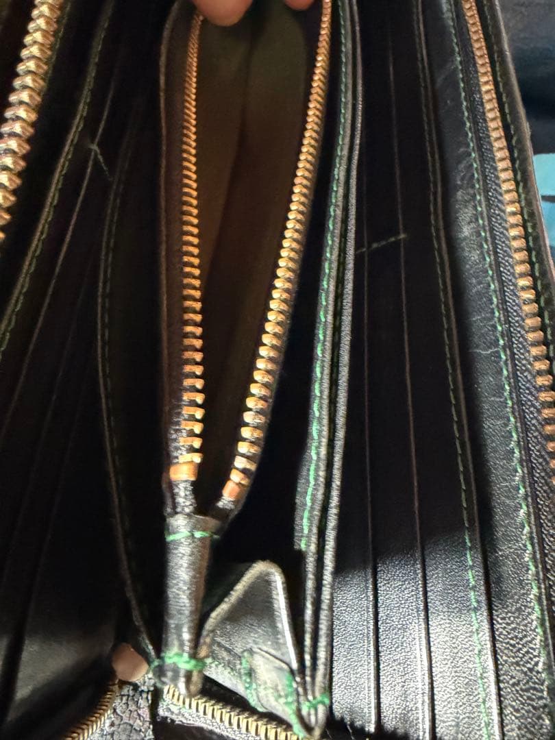 KC'S 長財布　ラウンドジッピーウォレット　エレファント美品