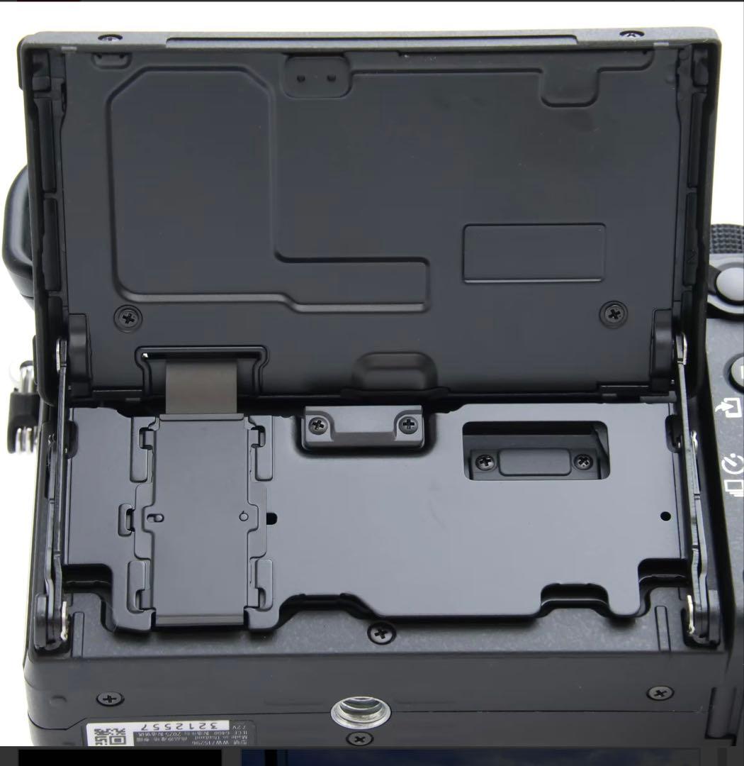 【美品】シャッター回数:約11500回 SONY α6400 カメラ レンズ付