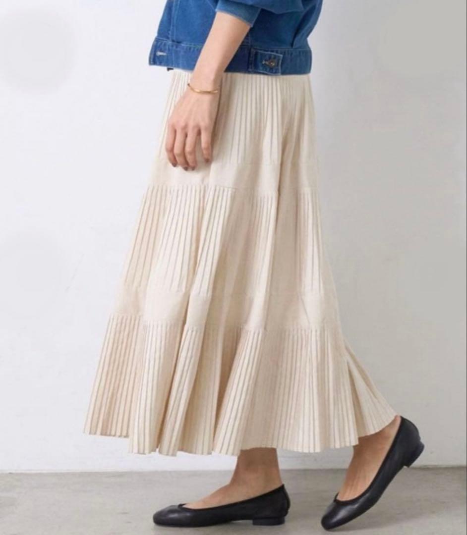 数回着用✳︎プリーツティアードスカート✳︎ホワイト✳︎複数購入でお値下げします！