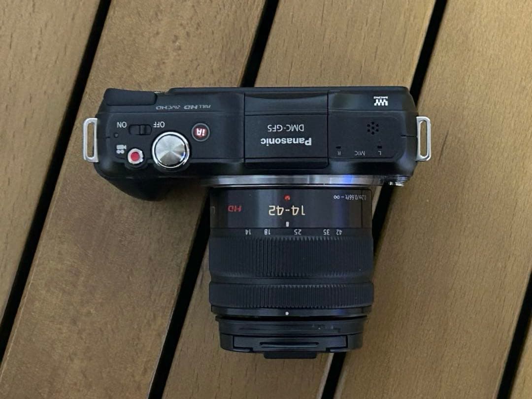 Panasonic DMC−GF5WA-k ダブルレンズキット