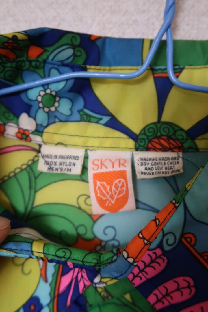 70's SKYR 総柄ナイロンシャツ