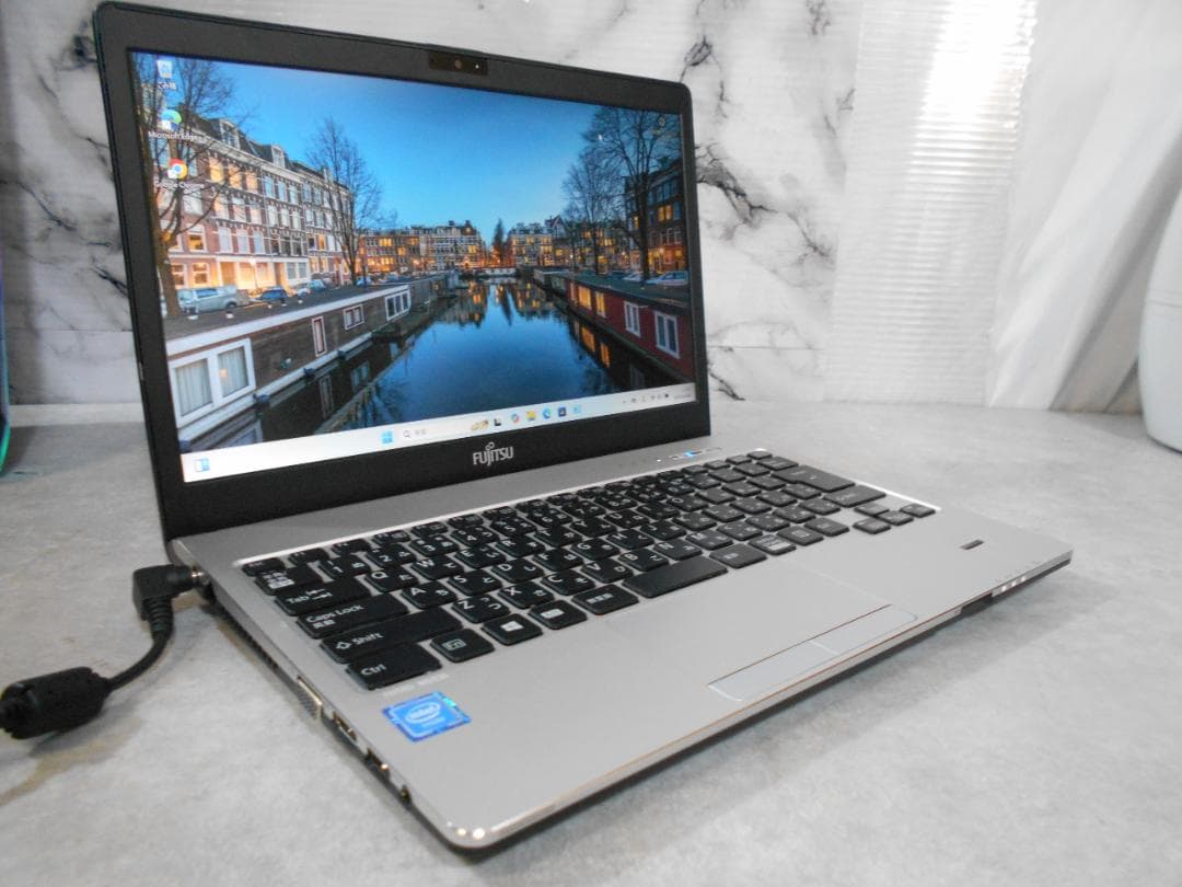 ノートパソコン 富士通 Windows11