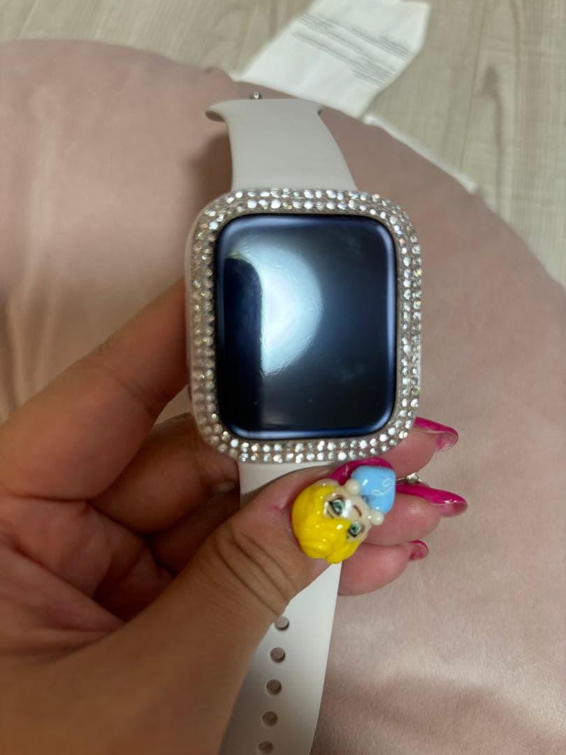 Apple Watch 8 本体　バンド付き