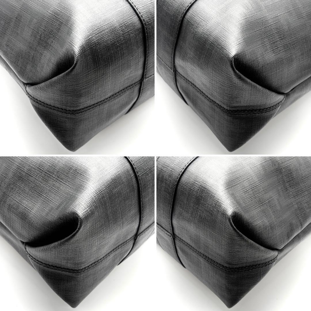 未使用に近い フェンディ トートバッグ ズッカ柄 ファスナー 大容量 ブラック