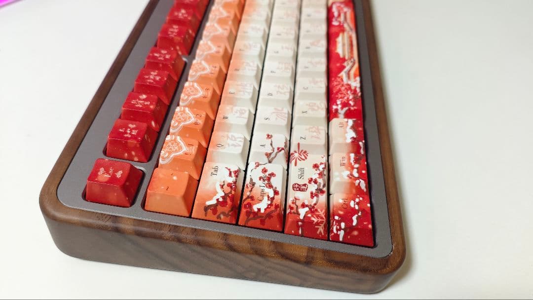 Akko MU02 木製メカニカルキーボード