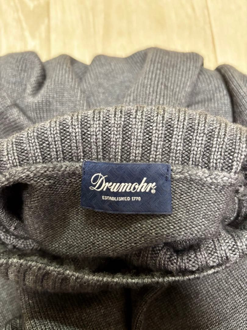 【ドルモア】ニット エクストラファインメリノウール グレー 46