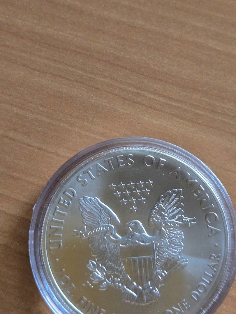 アメリカ　イーグル 銀貨　１オンス 2020年　1ドル