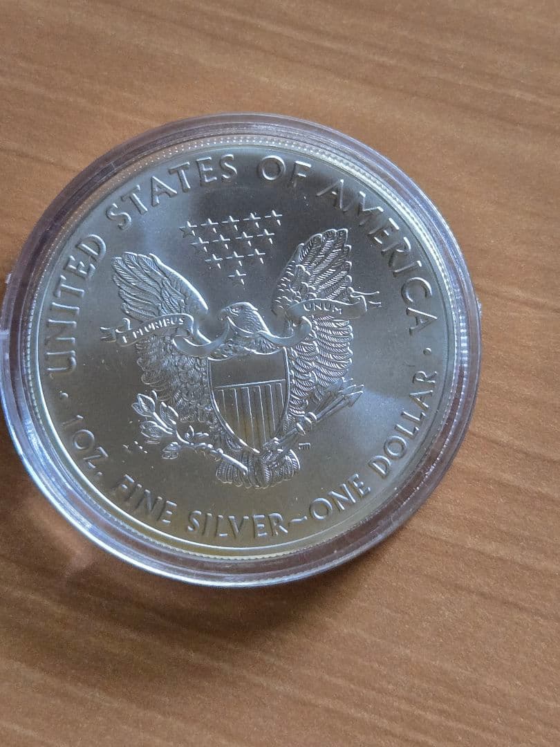 アメリカ　イーグル 銀貨　１オンス 2020年　1ドル