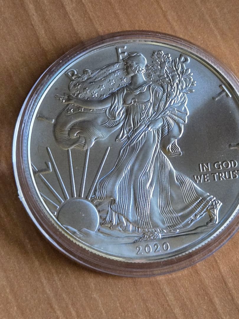 アメリカ　イーグル 銀貨　１オンス 2020年　1ドル