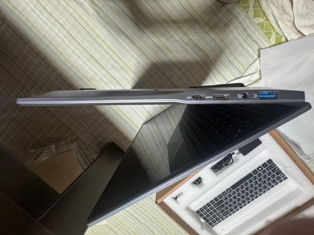 Windowsノート本体 BMAX X15. PRO