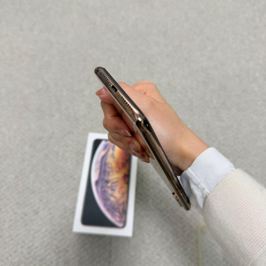 iPhoneXS Max 512GB Gold Sim Free 本体