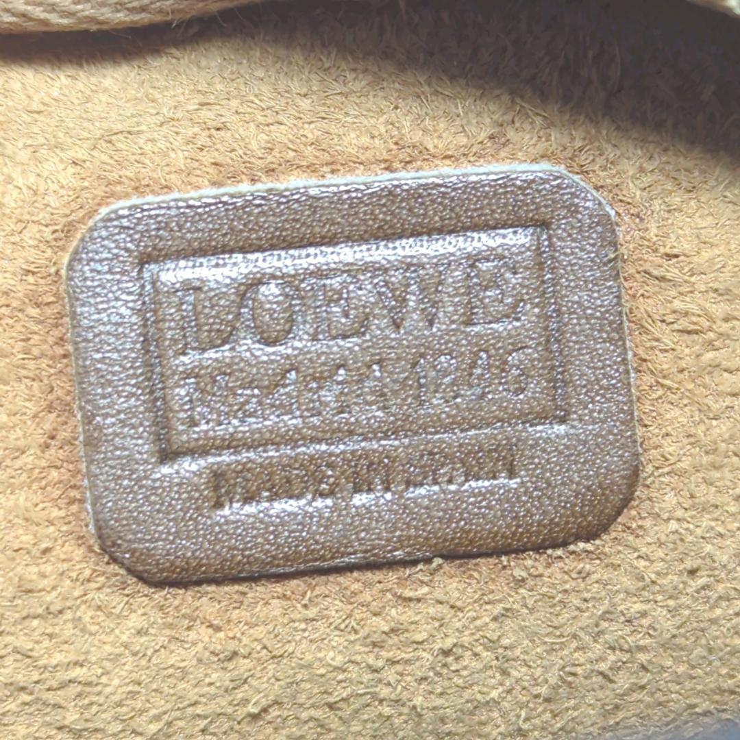 [美品]　LOEWE ロエベ アナグラム ショルダーバッグポシェット ブラック