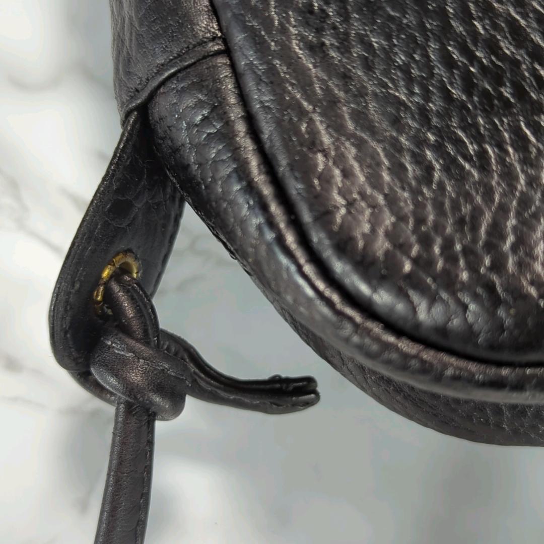 [美品]　LOEWE ロエベ アナグラム ショルダーバッグポシェット ブラック