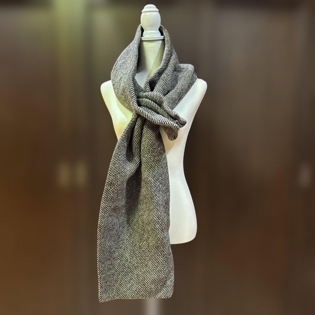 Yohji Yamamoto +Noir ヘリンボーン変形ストール