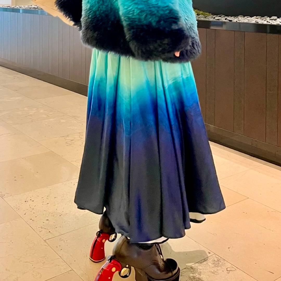 【即購入OK】見えないものを見ようとして見上げた夜空のスカート