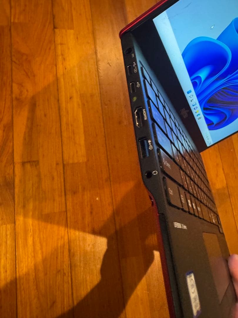 LTE通信対応 富士通LIFEBOOK U939B 8世代i5 8G/128G