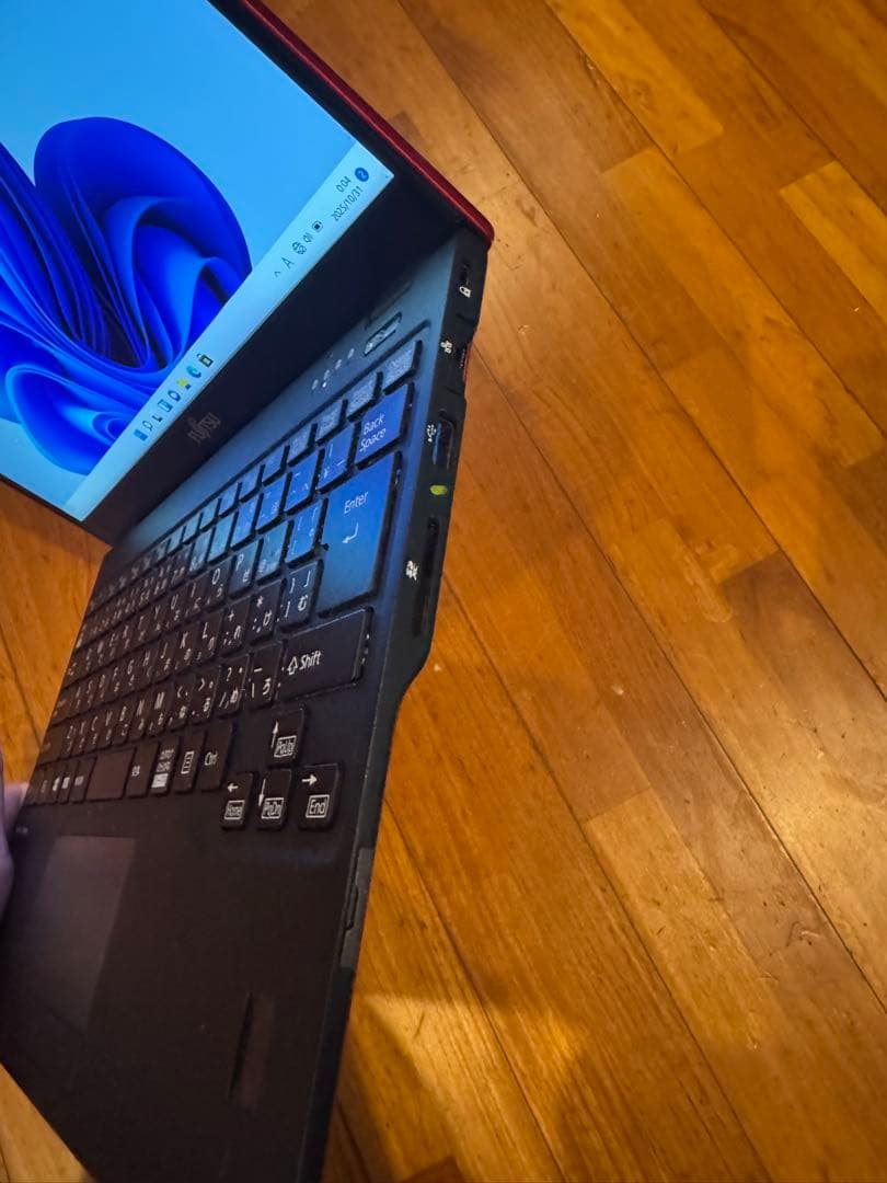 LTE通信対応 富士通LIFEBOOK U939B 8世代i5 8G/128G