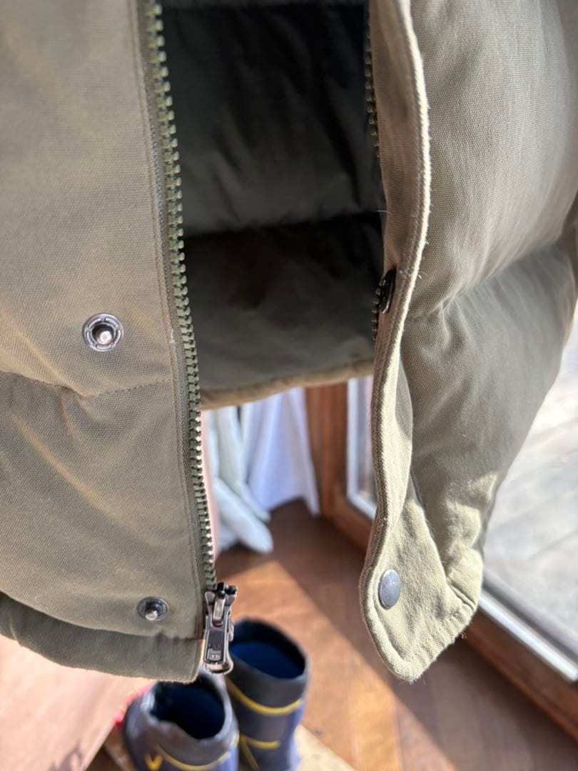 Patagonia 　フード付きダウンジャケット 　パタゴニア　　サイズL