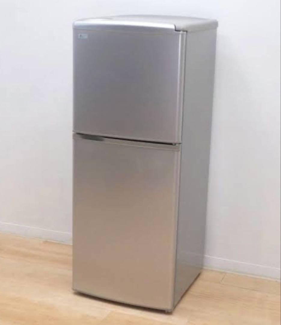 コンパクト冷蔵庫 シルバー