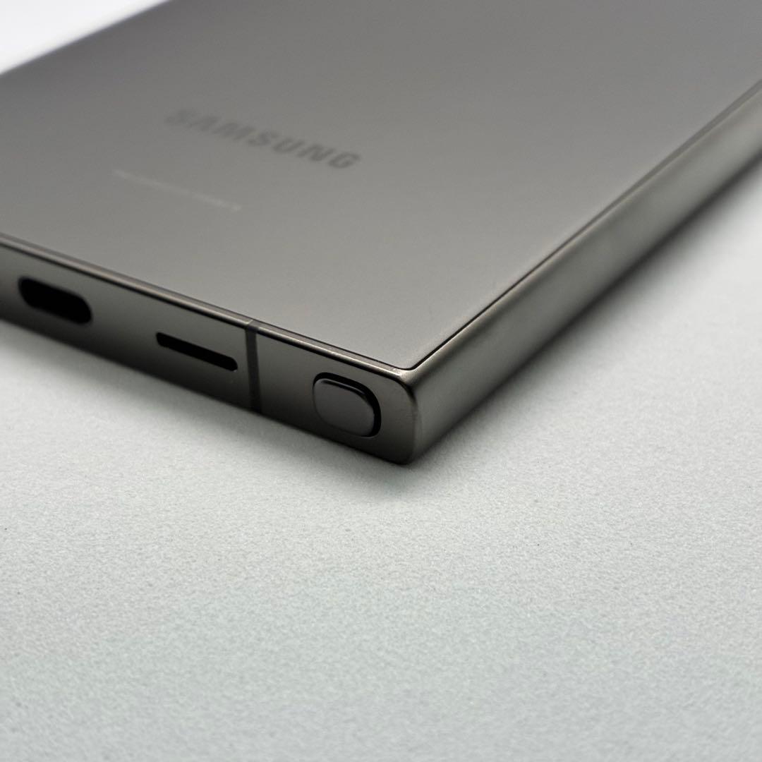 【美品】Galaxy S24 Ultra 256GB チタニウムグレー08888