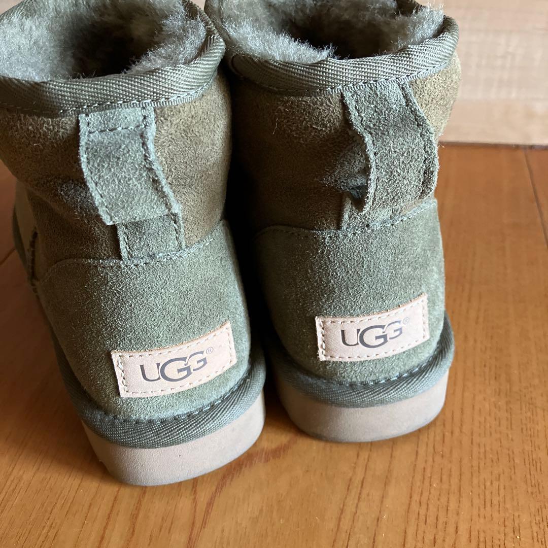 ⭐︎ かほりん ⭐︎UGG ムートンブーツ オリーブ色