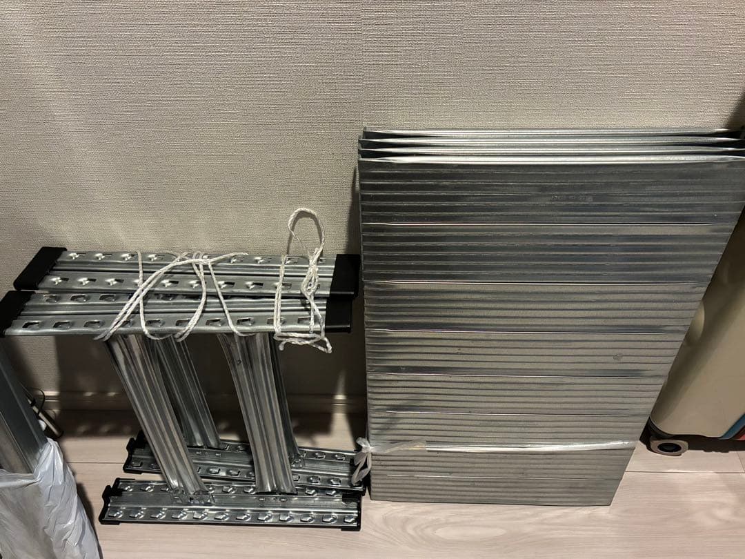 メタルシステム TVボード 幅127.7cm