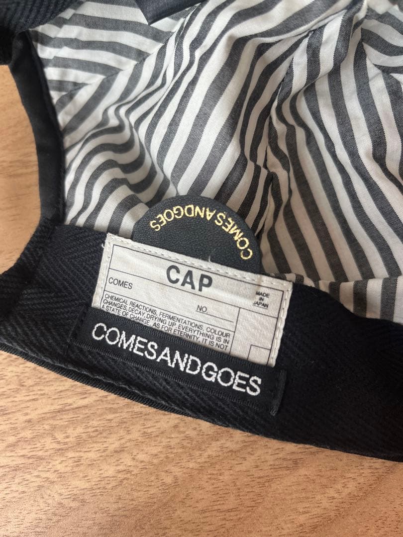 comesandgoes cap ny　ブラック