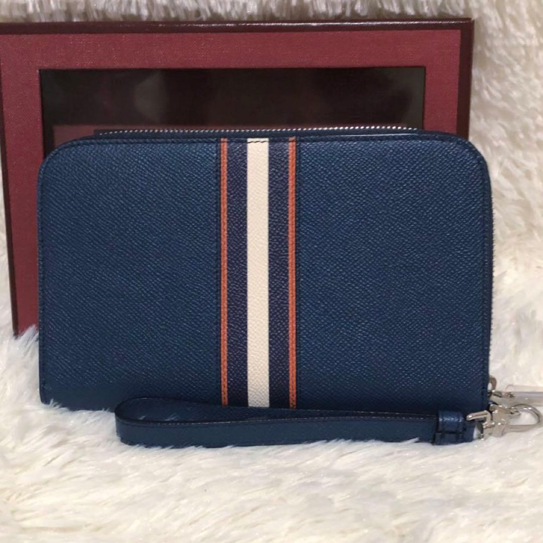 未使用✨Bally レザー　 ラウンドファスナー 長財布