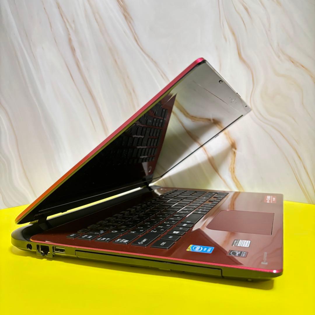 格安✨新品SSDで爆速✨ windows11 ノートパソコン✨オフィス カメラ