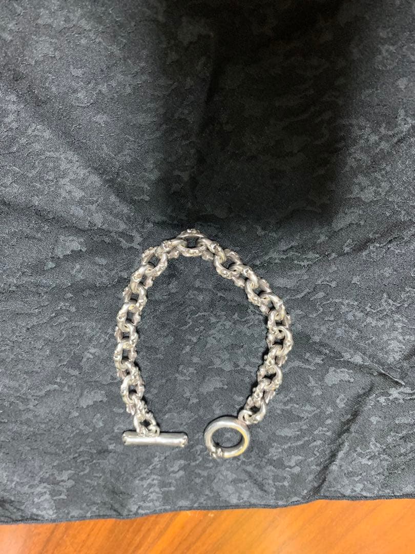 レア！サーティーンデザインズシルバー チェーンブレスレット トグル式スカル&ユリ