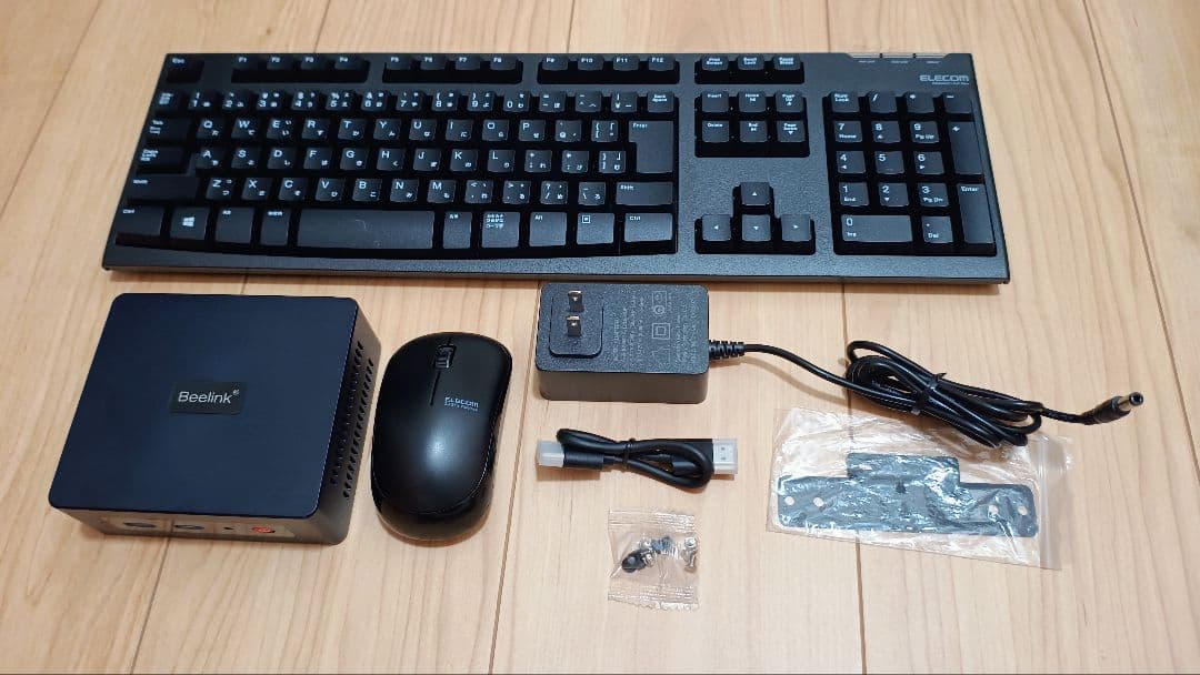 Beelinkミニpc第11世代CPU 8G/256G 未使用キーボード・マウス