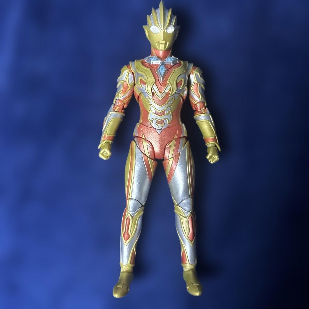 S.H.Figuarts ウルトラマントリガー　セット