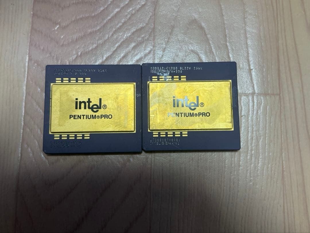 メ*9様 Intel Pentium Pro CPU 2枚セット
